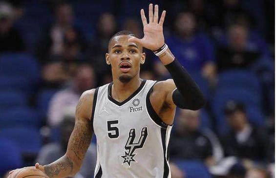 2月1日正 2月1日正