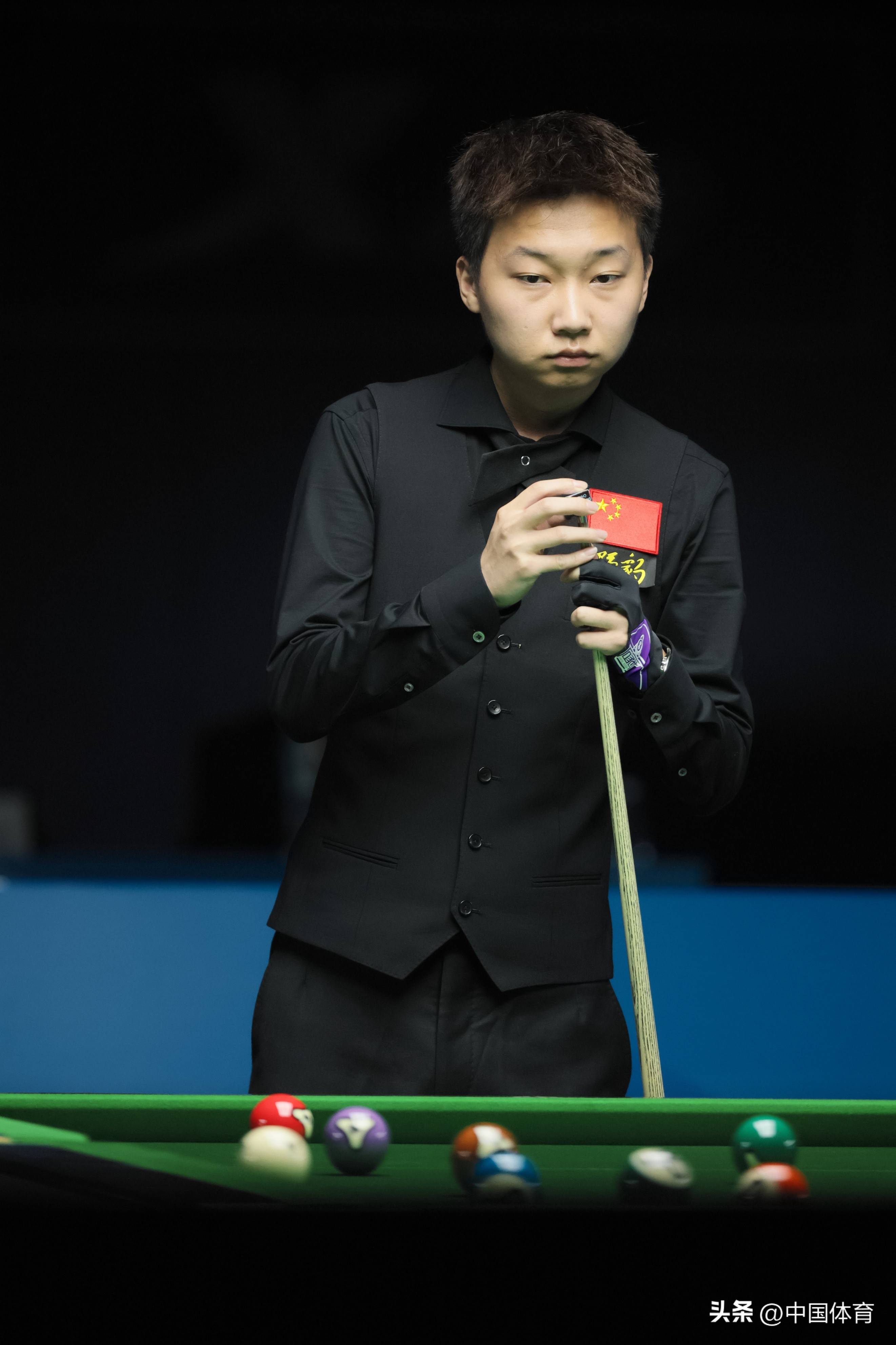 面对西亚强 面对西亚强