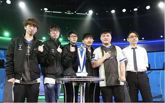 在高水平比 在高水平比